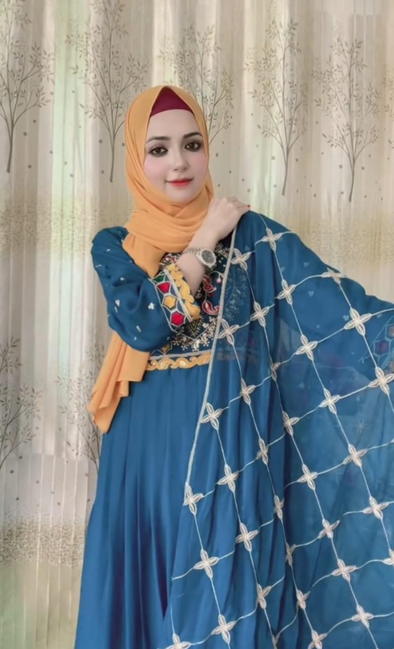 Noor Maxi