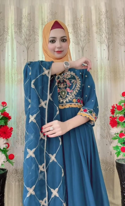 Noor Maxi